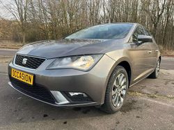 Gris Utilisé 2014 Seat Leon Berline | 6 490 € (Prix assez cher)