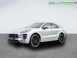 Utilisé 2016 Porsche Macan Turbo SUV | 43 200 €