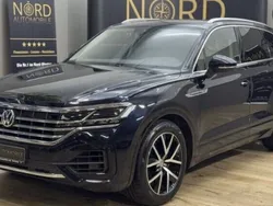 Bleu Utilisé 2019 VW Touareg R-line SUV | 46 900 € (Prix assez cher)