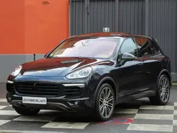 Bleu Utilisé 2016 Porsche Cayenne SUV | 34 950 € (Prix juste)