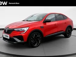 Rouge Utilisé 2024 Renault Arkana SUV | 27 590 € (Prix assez cher)