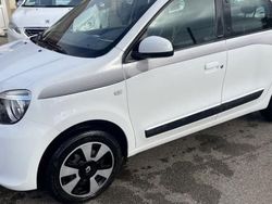 Utilisé 2018 Renault Twingo LIMITED Citadine | 8 990 € (Prix juste)