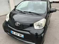Noir Utilisé 2009 Toyota iQ Citadine | 8 911 €
