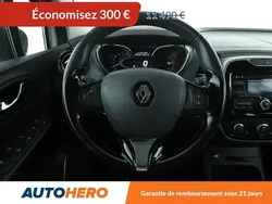 Gris Utilisé 2015 Renault Captur Zen SUV | 10 890 € (Prix juste)