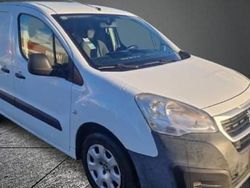 Blanc Utilisé 2015 Peugeot Partner Van | 7 490 €