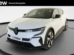 Blanc Utilisé 2022 Renault Mégane Techno Berline | 24 999 € (Prix juste)