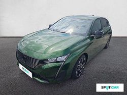 Vert Utilisé 2022 Peugeot 308 Allure Berline | 27 990 € (Prix juste)