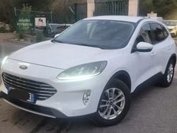 Blanc Utilisé 2020 Ford Kuga SUV | 18 500 € (Super prix)