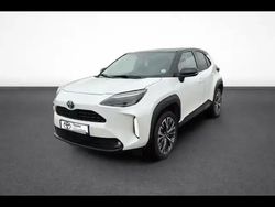 Blanc nacré/toit noir Occasion 2023 Toyota Yaris Cross SUV | 24 490 € (Prix juste)