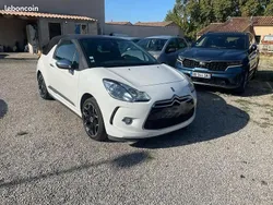 Blanc Utilisé 2011 Citroën DS3 So Chic Berline | 5 490 € (Prix juste)