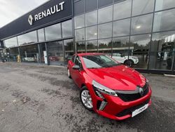 Rouge Utilisé 2024 Renault Clio V Evolution Citadine | 20 790 € (Prix cher)