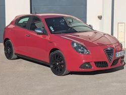Rouge Utilisé 2012 Alfa Romeo Giulietta Citadine | 6 900 €
