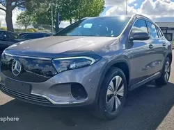 Gris Utilisé 2025 Mercedes EQA250+ Edition SUV | 41 499 € (Prix juste)