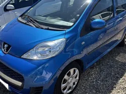 Utilisé 2009 Peugeot 107 Citadine | 4 990 € (Prix assez cher)