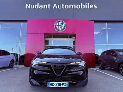 Noir Utilisé 2025 Alfa Romeo Junior Veloce | 44 499 € (Prix juste)