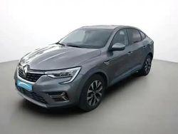 Gris métallique Utilisé 2023 Renault Arkana SUV | 20 990 € (Super prix)