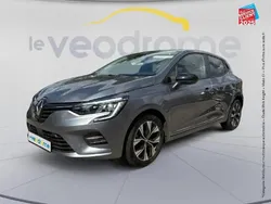 Gris Utilisé 2023 Renault Clio V Evolution Berline | 15 499 € (Prix juste)