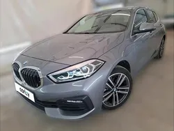 Gris Utilisé 2023 BMW 116 Citadine | 24 690 € (Prix juste)