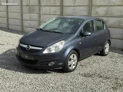 Gris Utilisé 2008 Opel Corsa Berline | 4 490 € (Prix juste)