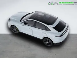 Utilisé 2023 Porsche Cayenne SUV | 121 000 € (Prix cher)