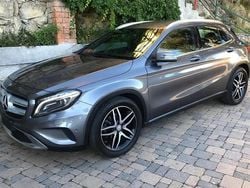 Gris Occasion 2014 Mercedes GLA200 Executive SUV | 17 990 € (Prix cher)