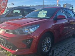 Rouge Utilisé 2022 Kia Rio Active Berline | 13 990 € (Prix juste)
