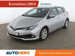 Gris Utilisé 2016 Toyota Auris Hybrid Berline | 14 190 € (Prix juste)