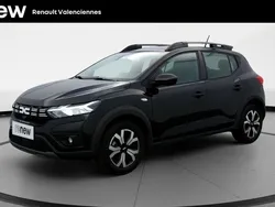 Noir Utilisé 2024 Dacia Sandero Expression Citadine | 16 599 € (Prix juste)