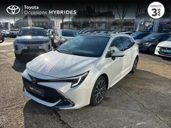 Blanc Utilisé 2023 Toyota Corolla Design Coupé | 29 985 € (Prix juste)