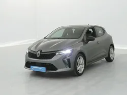 Utilisé 2024 Renault Clio V Evolution | 16 490 € (Prix juste)