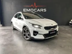 Blanc Utilisé 2020 Kia XCeed SUV | 16 990 € (Prix juste)