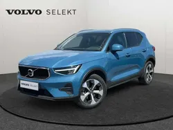 Bleu Utilisé 2023 Volvo XC40 Core SUV | 32 990 € (Prix juste)