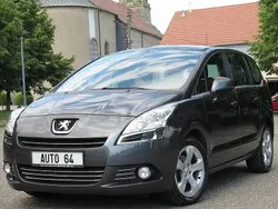 Gris Utilisé 2012 Peugeot 5008 Monospace | 6 990 € (Prix juste)