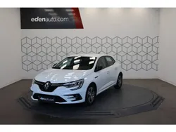 Blanc Utilisé 2023 Renault Mégane IV Evolution Berline | 22 890 € (Prix assez cher)