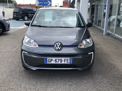 Gris Utilisé 2023 VW e-up! Citadine | 18 900 € (Prix assez cher)