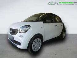 Utilisé 2018 Smart ForFour Electric Drive Citadine | 10 900 € (Prix juste)