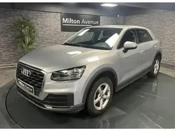 Gris Utilisé 2019 Audi Q2 Business SUV | 17 490 € (Prix juste)