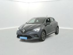 Utilisé 2021 Renault Clio V Intens Citadine | 15 190 € (Prix juste)