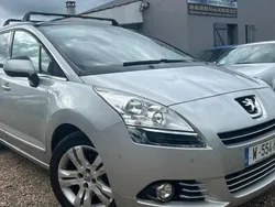Gris Utilisé 2013 Peugeot 5008 Allure Monospace | 6 999 € (Prix juste)