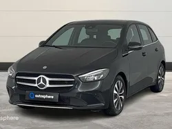 Noir Utilisé 2022 Mercedes B180 Style Monospace | 24 799 € (Prix juste)