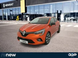 Orange Utilisé 2023 Renault Clio V Evolution Berline | 15 999 € (Prix juste)