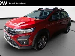 Rouge Utilisé 2021 Dacia Sandero Essentiel Citadine | 12 980 € (Prix juste)