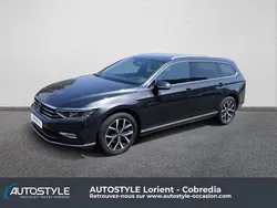 Noir Utilisé 2023 VW Passat Elegance | 30 790 € (Prix juste)