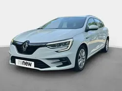 Blanc Utilisé 2022 Renault Mégane IV Business Break | 15 990 € (Bon prix)