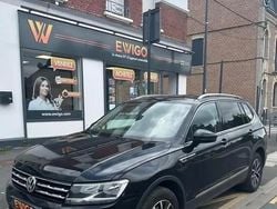 Noir Utilisé 2021 VW Tiguan Allspace R-line SUV | 23 990 €