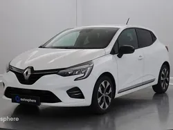 Blanc Utilisé 2022 Renault Clio V Evolution Berline | 17 999 € (Prix juste)