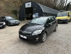 Noir Utilisé 2010 Toyota Auris Hybrid Berline | 9 000 € (Prix juste)