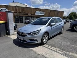 Gris Utilisé 2017 Opel Astra Break | 10 990 € (Prix juste)