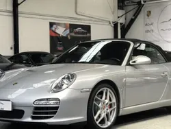 Utilisé 2009 Porsche 911 Carrera S Chrono Cabriolet | 73 990 € (Prix juste)