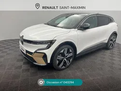 Blanc Utilisé 2022 Renault Mégane Iconic Berline | 24 990 € (Prix juste)